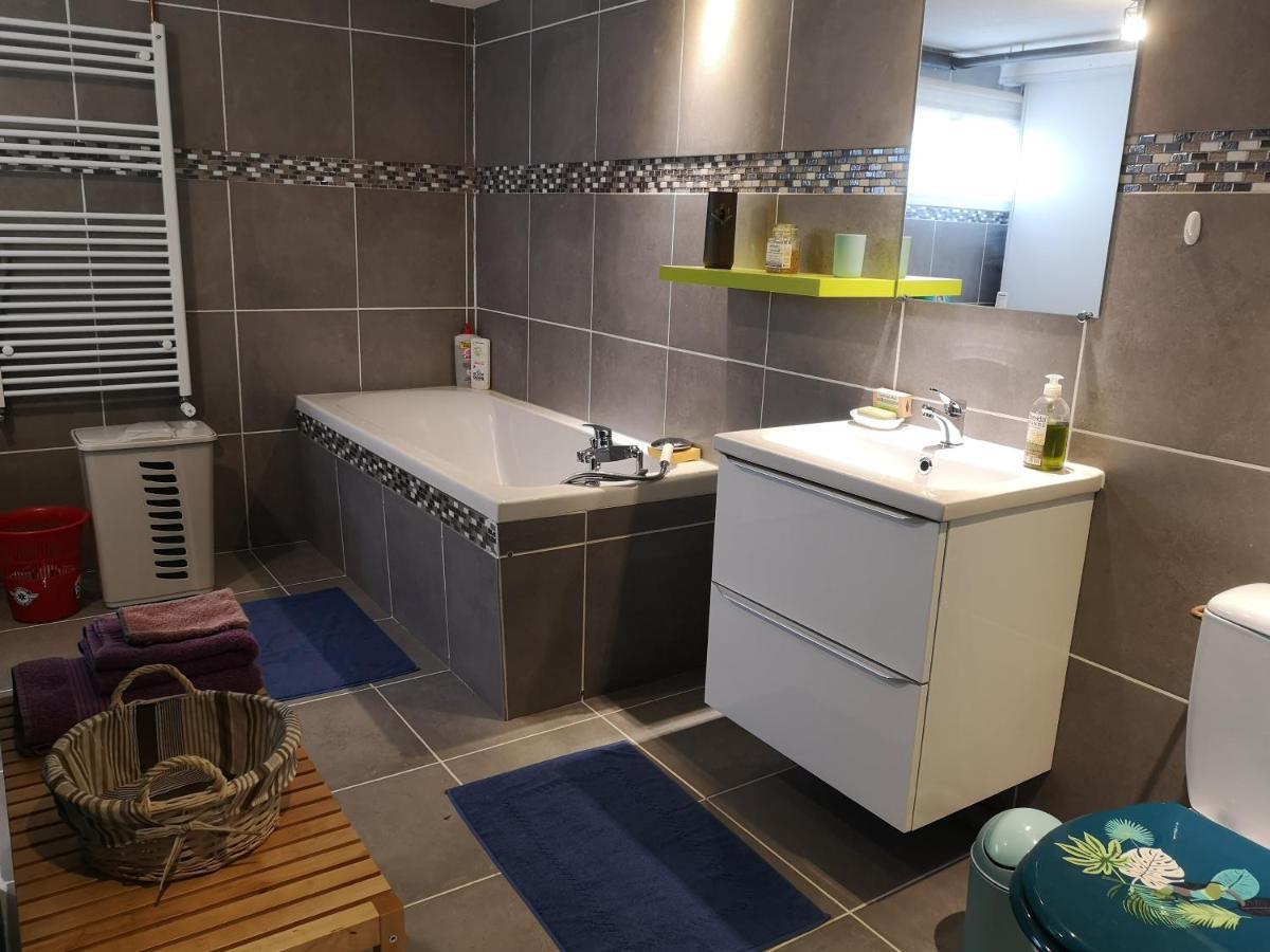 Le Cedre Bleu Hotel Saint-Michel-sur-Meurthe Bagian luar foto